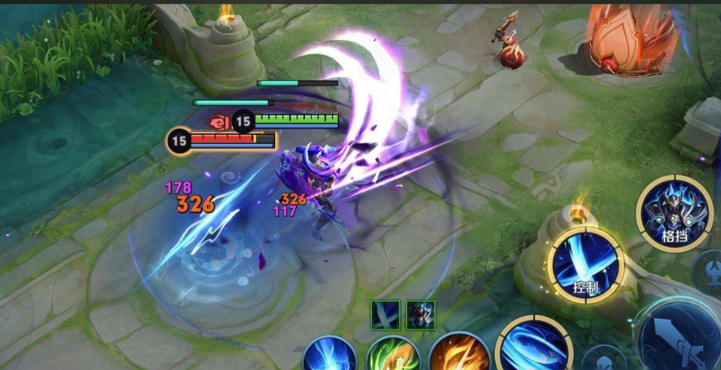 王者荣耀边路万爆铠怎么出装